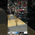 Showtime flyin around EVERYWHERE 😱