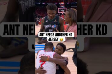 Anthony Edwards was asking KD for a jersey swap 😅