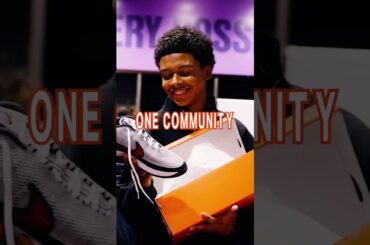 Making wholesome memories throughout The Valley. Every player, all in 💜🧡 #shorts | Phoenix Suns