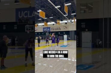 Luke couldn’t miss and DA was LOVING IT 😁 #lakers