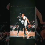 Jokić’s Flashy Behind-The-Back Dimes 🃏🔥 | NBA IQ Level 1000 #shorts