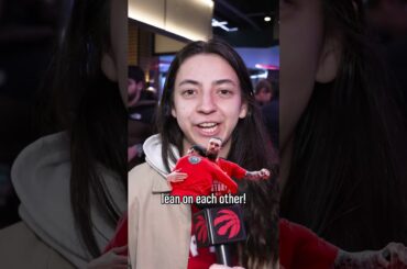 FANS’ HOT TAKES 🎤 You’re in the huddle… what are you telling the squad? 👀