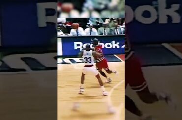 Phil was Ejected Early so MJ Unleashed Hell on 76ers (1993.03.24)
