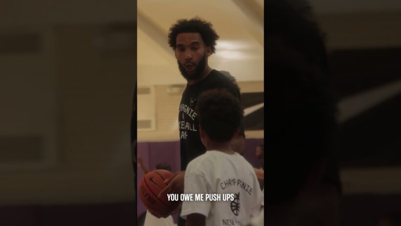 giving back to the hometown 🗽 #julianchampagnie #Spurs #NBA #Camp