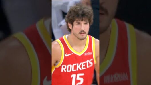Reed making it rain from 3 #rockets